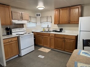 60 Kraman Ln in Dover, DE - Building Photo - Building Photo