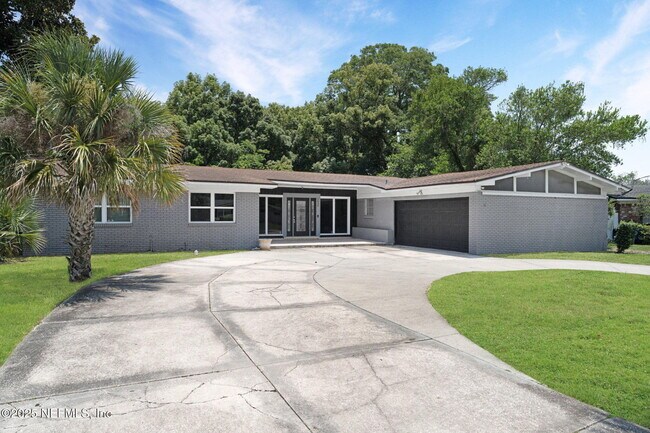 7930 Bellemeade Blvd in Jacksonville, FL - Building Photo - Building Photo