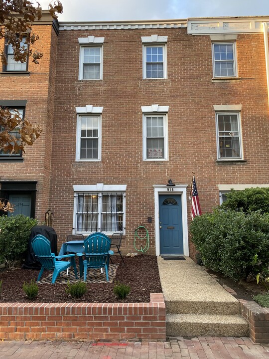 916 I St SE, Unit 763 in Washington, DC - Foto de edificio