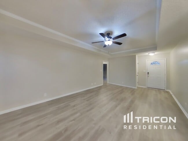 3261 Tabby Dr in Clarksville, TN - Foto de edificio - Building Photo