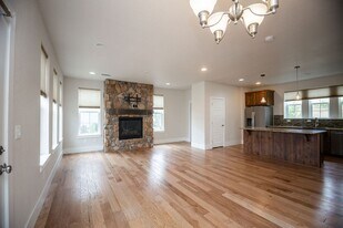 2408 Nancy Gray Ave in Fort Collins, CO - Building Photo