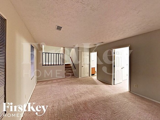 1998 Glenwood Downs Dr in Decatur, GA - Building Photo - Building Photo