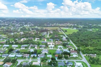 438 Granada Blvd in North Port, FL - Building Photo - Building Photo