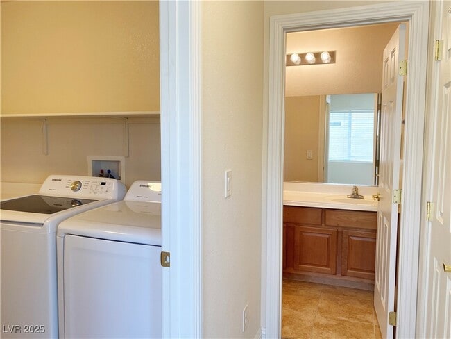 property at 4821 Longshot Dr