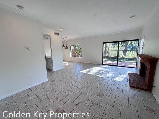 2977 Glenbrook St in Carlsbad, CA - Building Photo - Building Photo