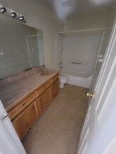 704 Atkinson Ave in Copperas Cove, TX - Foto de edificio - Building Photo