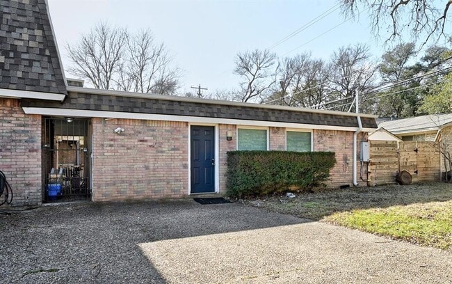 8510 Mesa Dr