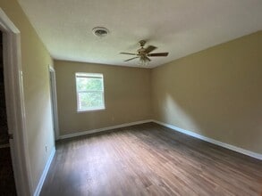 547 20th St NW in Cleveland, TN - Building Photo - Building Photo