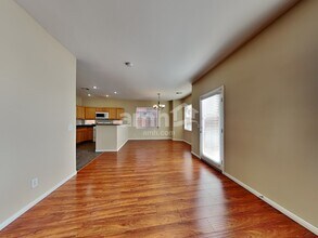 7208 Rolling Shore Ct in Las Vegas, NV - Building Photo - Building Photo