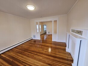 355 Prospect Ave, Unit 359 Prospect Ave, 1 South in Hartford, CT - Building Photo - Building Photo