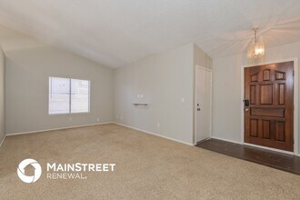 5047 W Pheasant St in Tucson, AZ - Foto de edificio - Building Photo