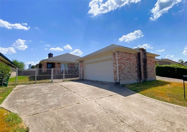 9515 Hendon Ln in Houston, TX - Building Photo - Building Photo