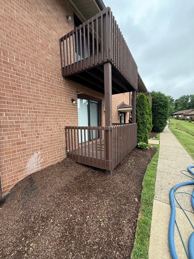 property at 1016 W Baltimore Pike