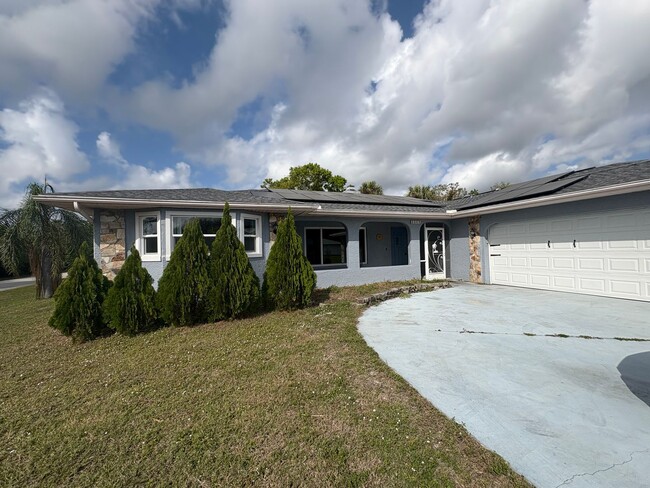 2211 Hardey St in Port Charlotte, FL - Building Photo - Building Photo