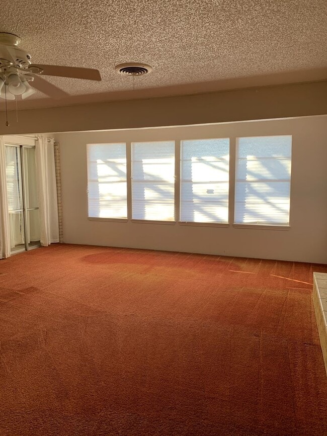 1640 Courtland Cir in Clovis, NM - Foto de edificio - Building Photo