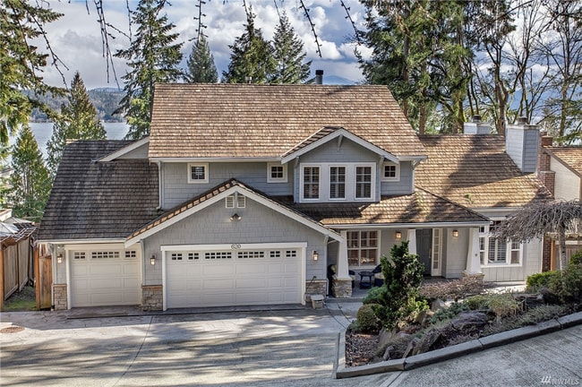 property at 620 177th Ln NE