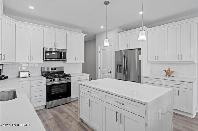 207 Carteret Ave in Seaside Heights, NJ - Building Photo - Building Photo