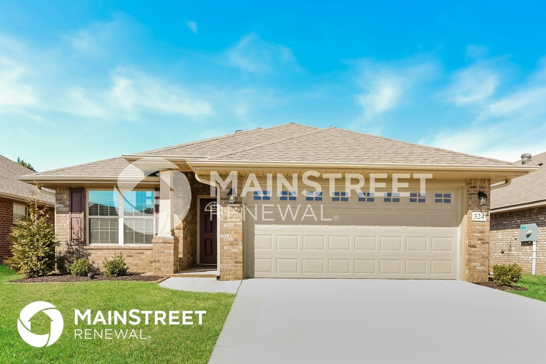 324 Black Crk Trl in Margaret, AL - Building Photo