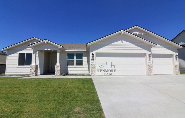 property at 5608 W 30th Ave