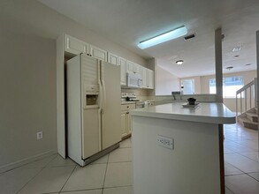 1932 Alamanda Way in Riviera Beach, FL - Building Photo - Building Photo