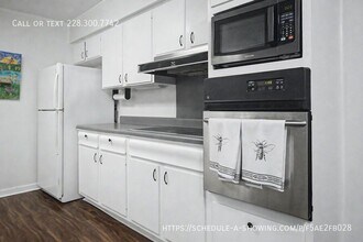 883 Rustwood Dr in Biloxi, MS - Building Photo - Building Photo