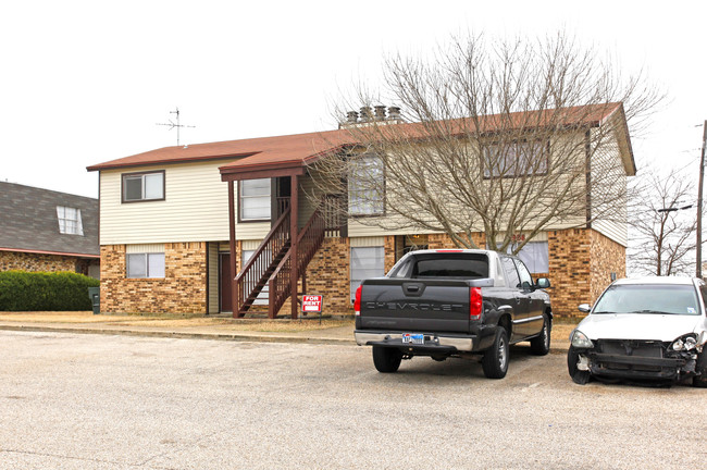 3908 Charolais in Killeen, TX - Building Photo - Building Photo