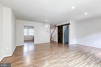 1669 Yorktown Ct in Crofton, MD - Building Photo - Building Photo