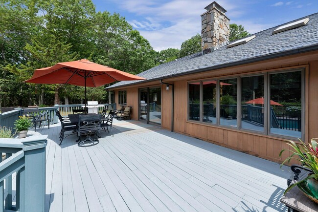 2905 Private Rd in Southold, NY - Building Photo - Building Photo