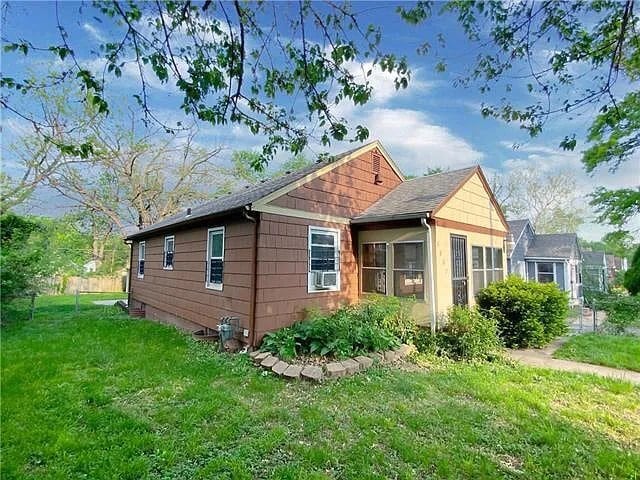 property at 5807 Olive St
