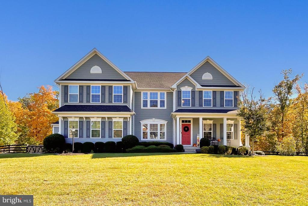 26068 Jawaher Pl in Aldie, VA - Foto de edificio