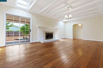 828 Bancroft Rd in Walnut Creek, CA - Building Photo - Building Photo