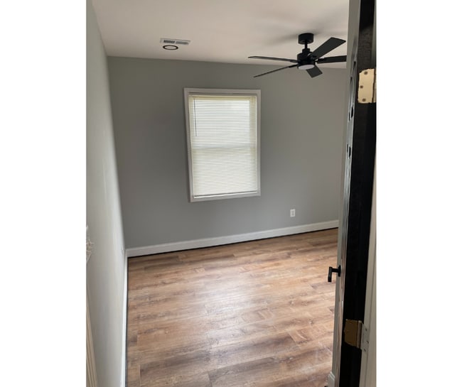 property at 3412 Gwynns Falls Pkwy