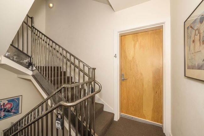 2235 Mission St in San Francisco, CA - Building Photo - Building Photo