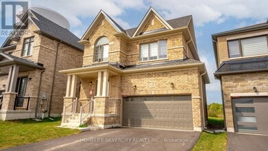 102 Strickland Ave in Brantford, ON - Building Photo - Building Photo