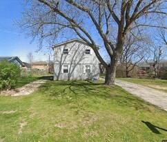 2506 24th Pl in North Chicago, IL - Building Photo