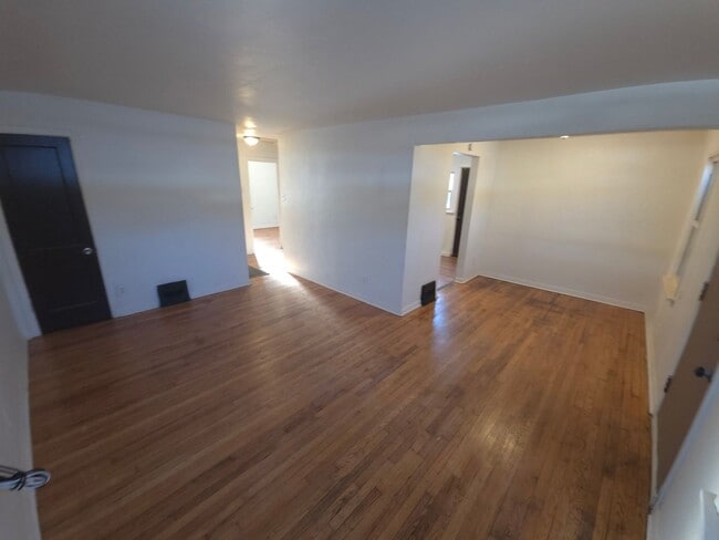 2538 Main St in Jennings, MO - Building Photo - Building Photo