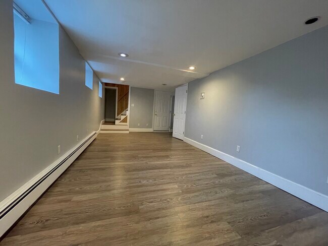 31 Wheatland St, Unit 1