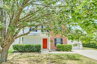 6317 Saybrooke Dr in Raleigh, NC - Foto de edificio - Building Photo