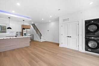 1947 N Marshall St, Unit 3 in Philadelphia, PA - Foto de edificio - Building Photo