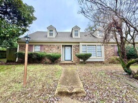 2664 Richwood St in Memphis, TN - Building Photo