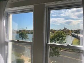 415 Sunset Ave, Unit Apt 2 in Asbury Park, NJ - Foto de edificio - Building Photo