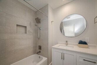 4410 Feagan St in Houston, TX - Building Photo - Building Photo
