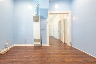 2455 W Cortland St in Chicago, IL - Building Photo - Building Photo