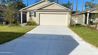 5780 Calvary Dr in Jacksonville, FL - Building Photo