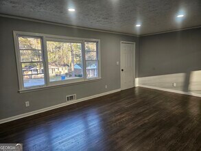 4372 Kimball Rd SW in Atlanta, GA - Building Photo - Building Photo