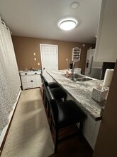 11 Old Lewiston Rd, Unit Apartment A in Gardiner, ME - Building Photo - Building Photo