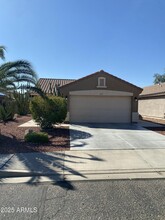 16575 W Paradise Ln in Surprise, AZ - Building Photo - Building Photo