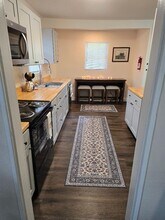 4105 S Westnedge Ave in Kalamazoo, MI - Building Photo - Building Photo