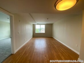 20 Pond St in Braintree, MA - Building Photo - Building Photo