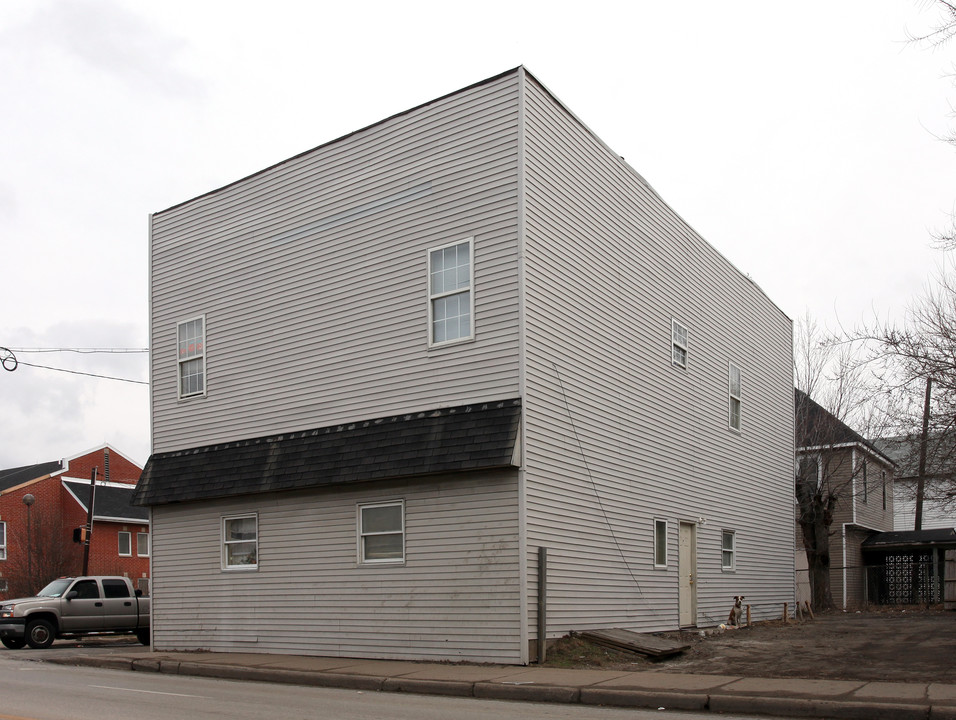 1601 S Meridian St in Indianapolis, IN - Foto de edificio